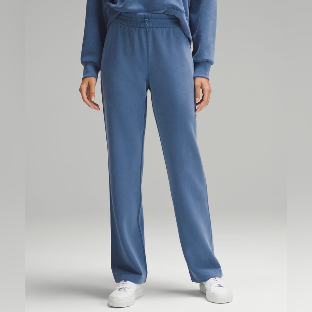 Lululemon Softstreme High-Rise Pant *Regular 31” Length Pitch Blue Size 8 NWT